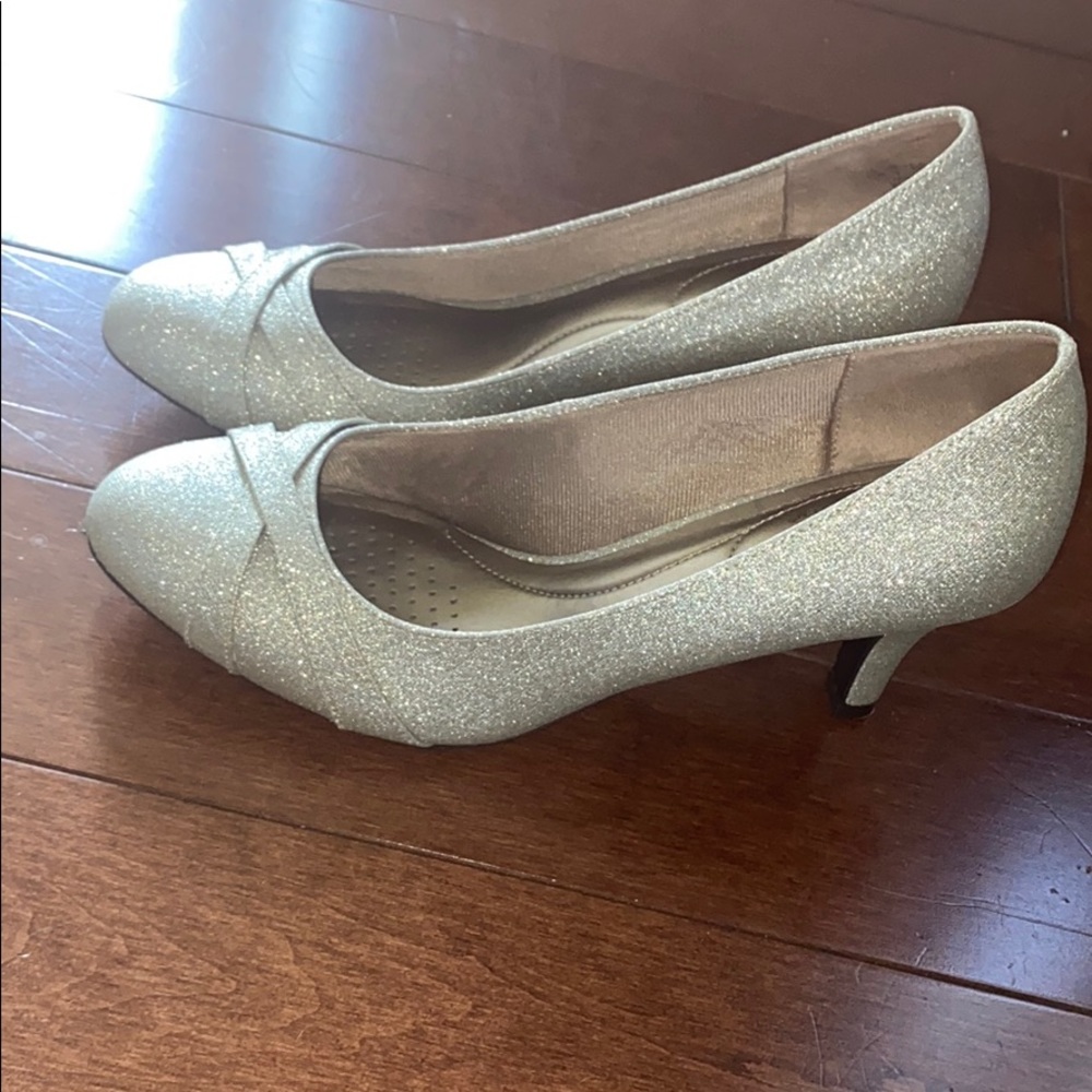 Life Stride Pumps